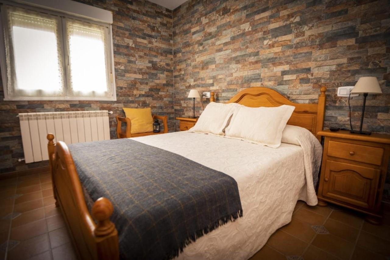 Santa Marina  Apartamentos Pumarin מראה חיצוני תמונה