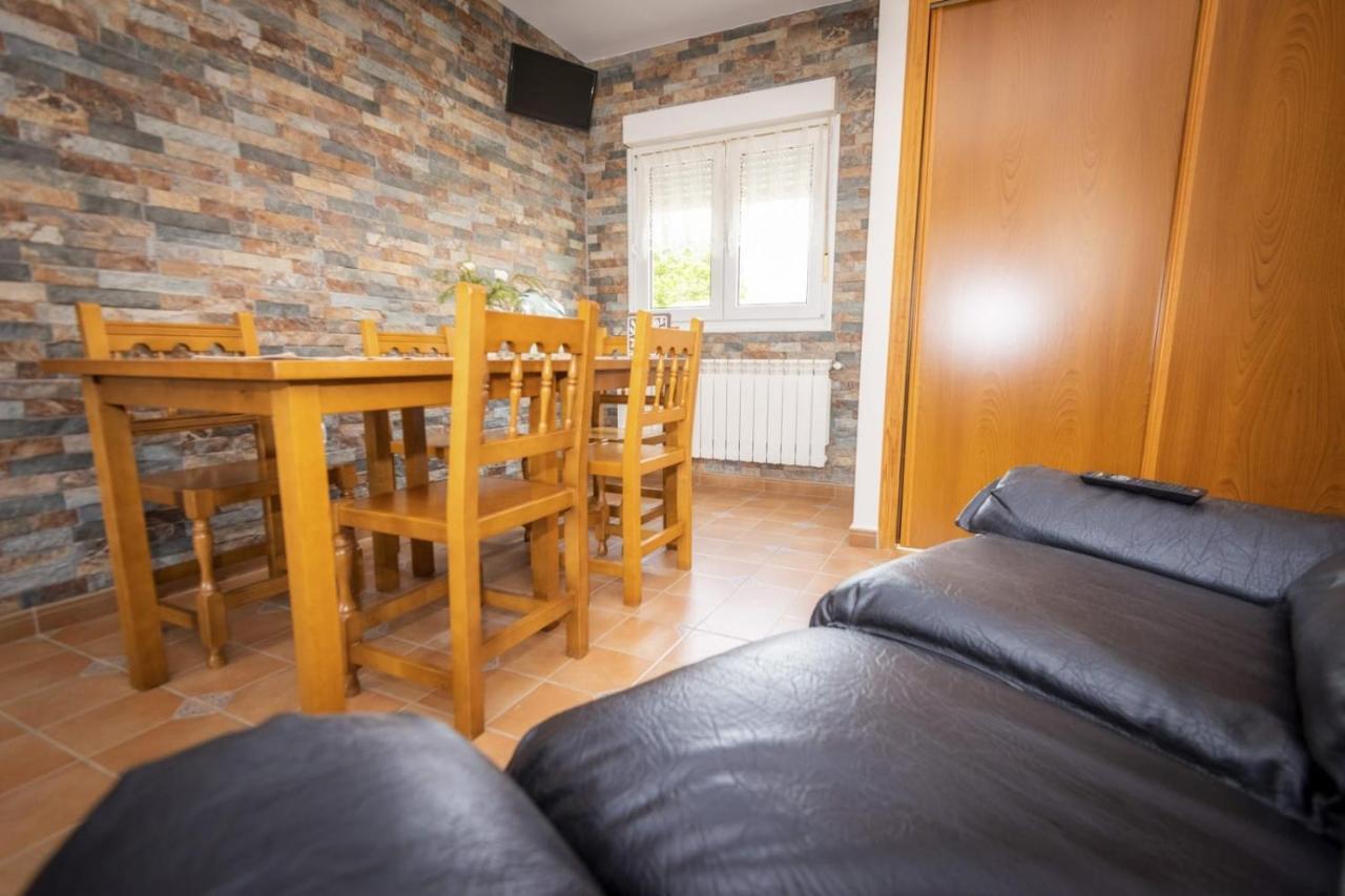 Santa Marina  Apartamentos Pumarin מראה חיצוני תמונה